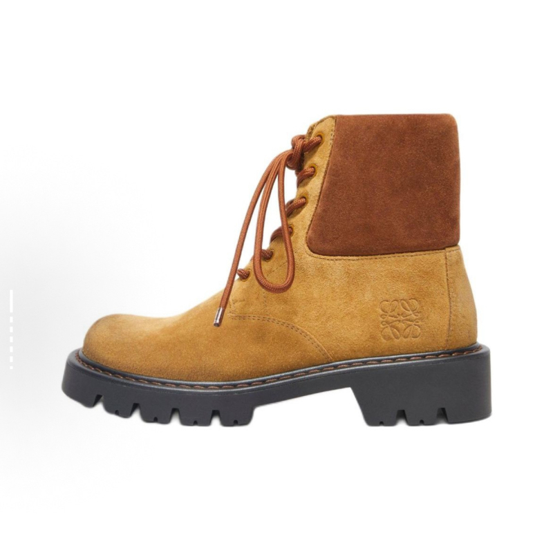 Γυναικεία μποτάκια Martin - Άνω μέρος από γνήσιο δέρμα, Σόλα από καουτσούκ, Τετράγωνος τακούνι 3-5 cm, Μπροστινό δέσιμο με κορδόνια