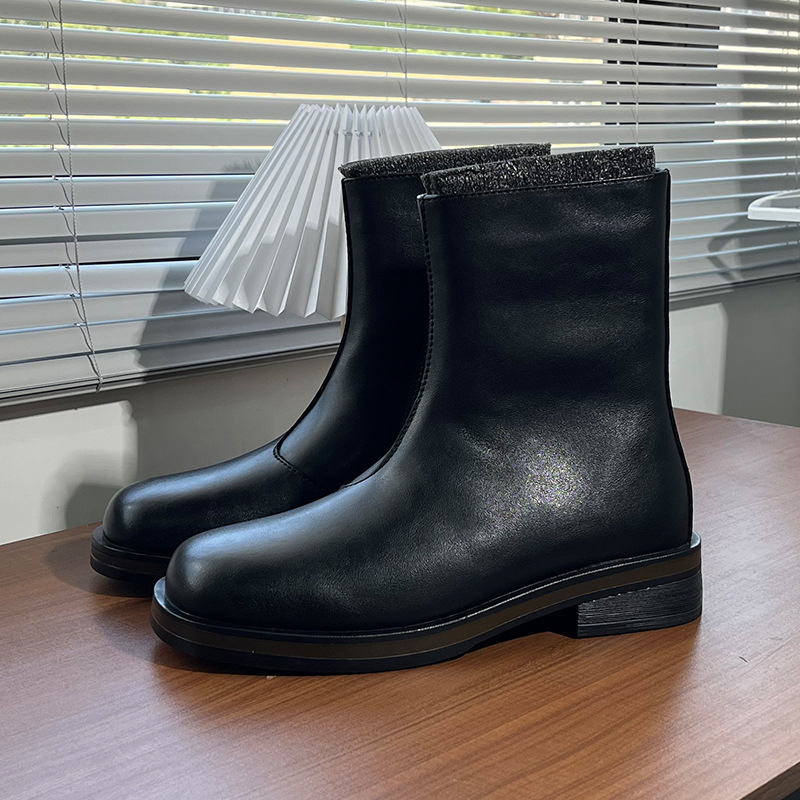 Μάρτιν μποτάκια σε βρετανικό στυλ, ρετρό βίντατζ σχέδιο, με πλαϊνό φερμουάρ, σόλα από καουτσούκ, μεσαίο ύψος τακουνιού 3–5 cm, άνω και εσωτερικό από Super Fiber, πάτος PU