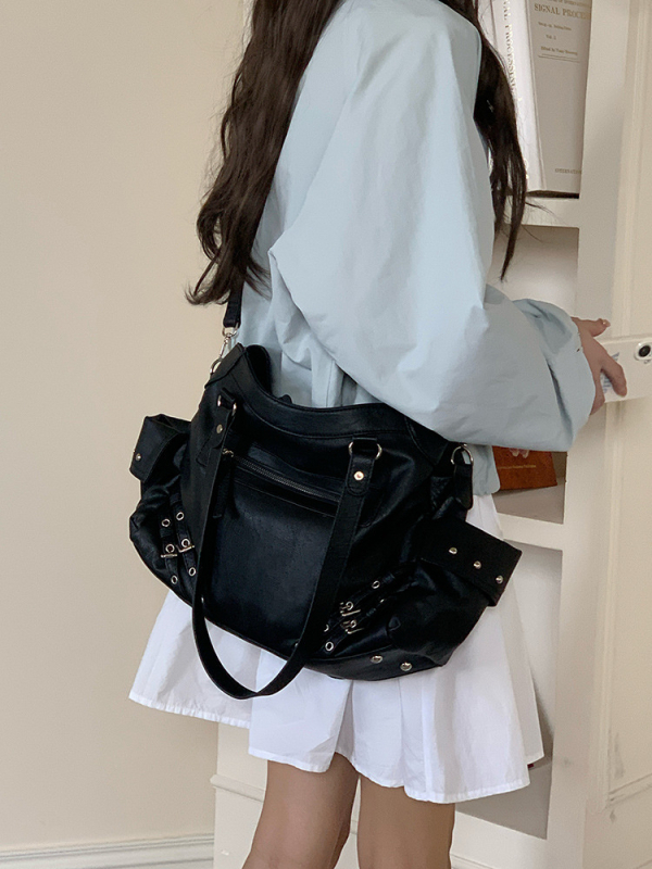 Naistele PU tote kott, retro-urban stiil, ühe õla rihm, ristkülikukujuline kuju, tõmblukk, mudel 9018.