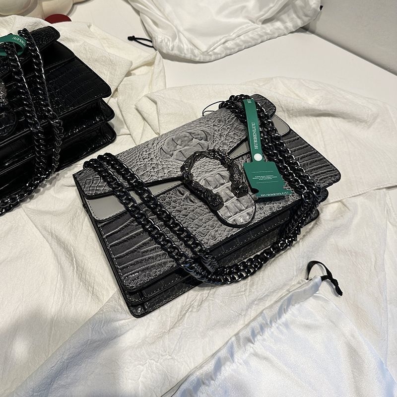 Corduroy чанта с малка квадратна форма, PU подплата, цип, подходяща за свободно време