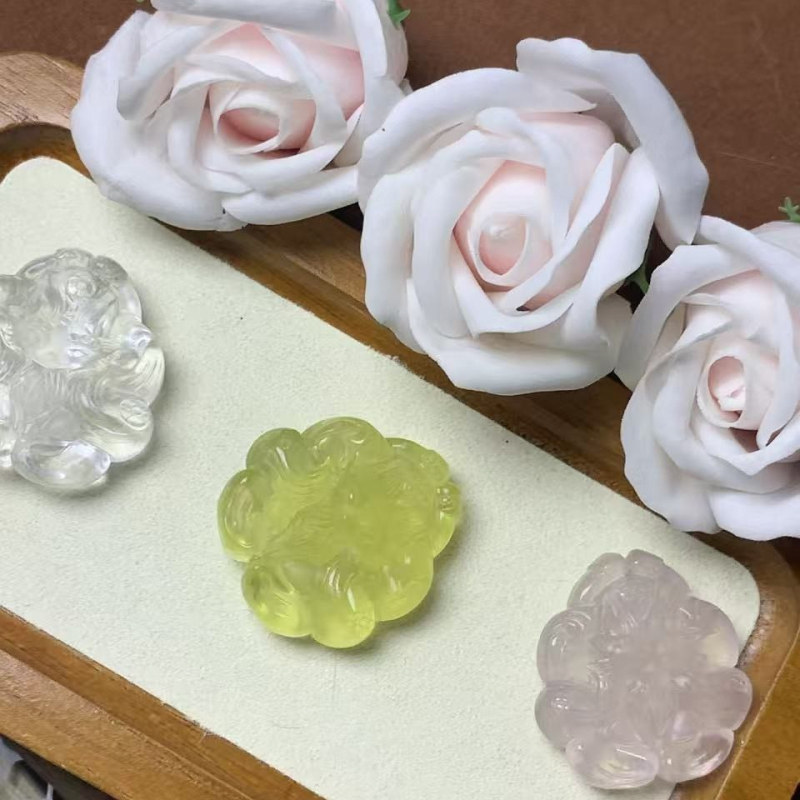 Κολιέ με στρογγυλό σκάλισμα εννια-ουράς αλεπούς με κρύσταλλο, γλυκό στυλ, προέλευση Σαντόου, Χειμώνας 2025