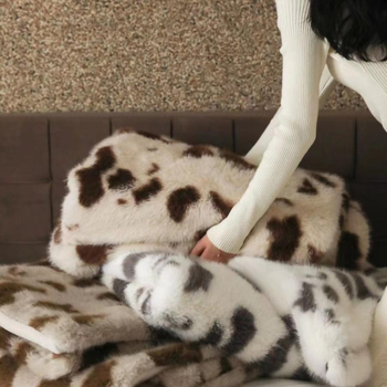 Одеяло за диван и спалня, лек лукс стил, сезон пролет и есен, материя: друга, модел: друг