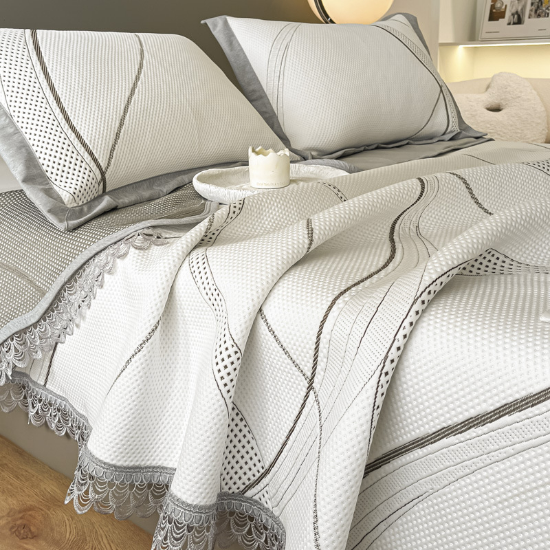 Atdzesējošs lateksa gultas mats, vairāk nekā 90% lateksa saturs, drukāta auduma fakūra, mūsdienīgs minimālisma stils