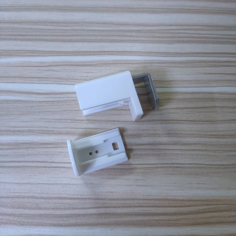 20 mm-es plisált függöny L-típus szerelési kód kiegészítői, anyag POM, kompatibil minden plisált függönyhöz, márka Hai Yiming
