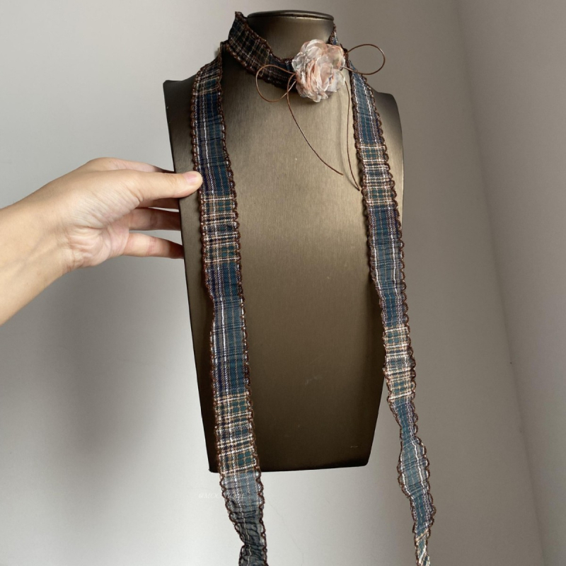 Копринен шал с дантелен цветен мотив, винтидж ретро стил, есен 2025, марка Yiting, произход Yiwu