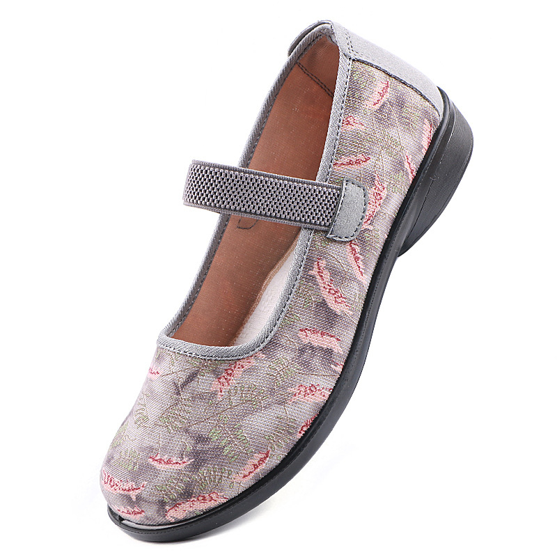 Sieviešu ikdienas auduma kurpes ar ziedu rakstu – elpojošas, vieglas, izturīgas; augšdaļa audums, zole poliuretāns, iekšējais audums kokvilna, sekla atvere, apaļš purns, plakana papēdis