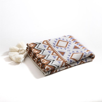 Плетено жакардово одеяло с еленски плюш, 800-999 г, флорална шарка, модерен минимализъм, подходящо за всички сезони