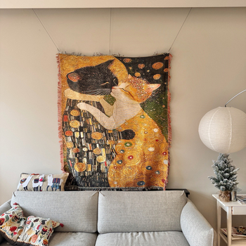 Гоблен Cat Kiss — Арт серия, полиестер, геометричен модел, модерен минималистичен стил, тегло 800–999 г