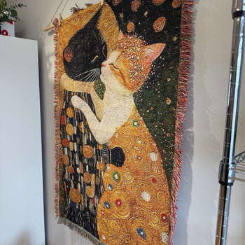 Гоблен Cat Kiss — Арт серия, полиестер, геометричен модел, модерен минималистичен стил, тегло 800–999 г