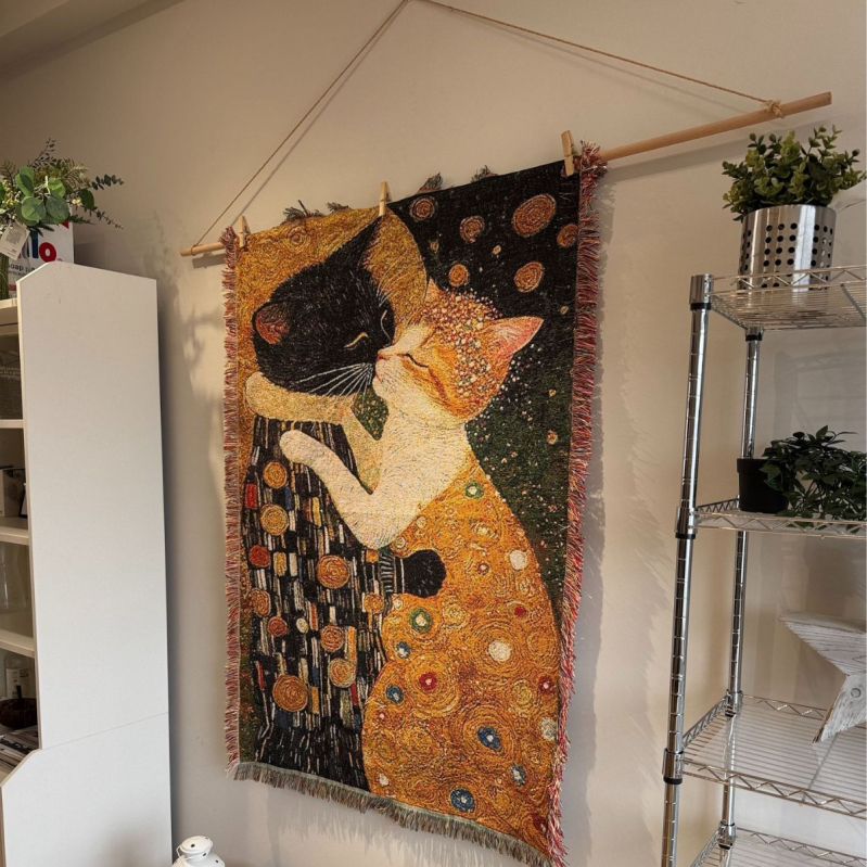 Гоблен Cat Kiss — Арт серия, полиестер, геометричен модел, модерен минималистичен стил, тегло 800–999 г