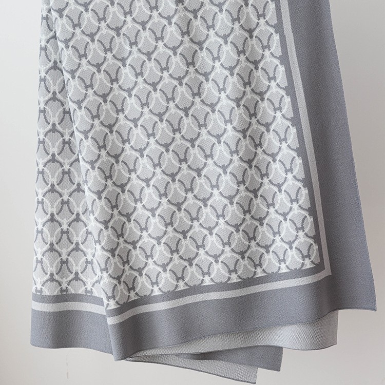 Ρετρό πλεκτή κουβέρτα χαλάρωσης – ακρυλικό νήμα, βάρος κάτω από 300 g, γεωμετρικό μοτίβο, κουβέρτα για όλες τις εποχές