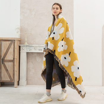 Полиестерно външно одеяло за пикник и къмпинг – Light Luxury, флорален принт, 1000–1499 g, пролет/есен