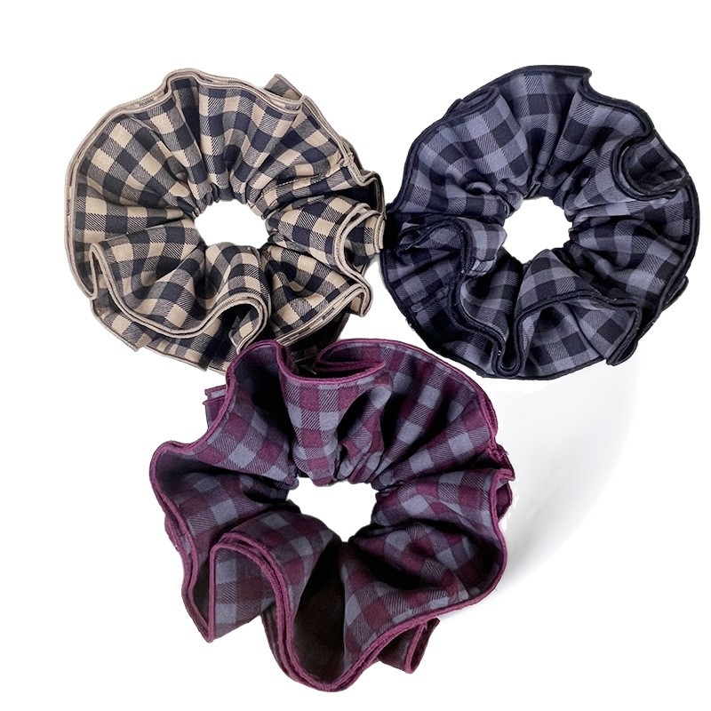 Korea-stiilis ruuduline pitsiga juuksekumm lastele, kangast, käsitöö