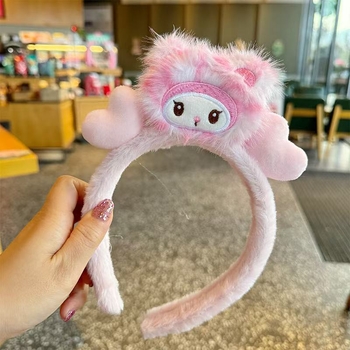 Детска лента за коса с плюшено животинче – ръчна изработка, аксесоар от плат за момичета, стил сладък и свеж (пролет 2025)