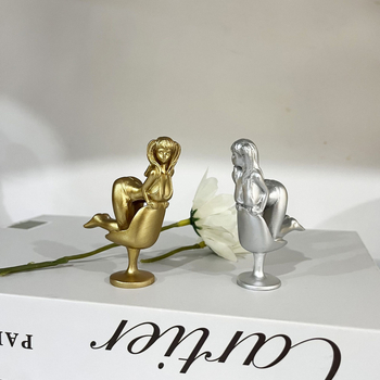 Statueta djevojke zeca od smole, stolna dekoracija, mini umjetničko djelo Yu Shang