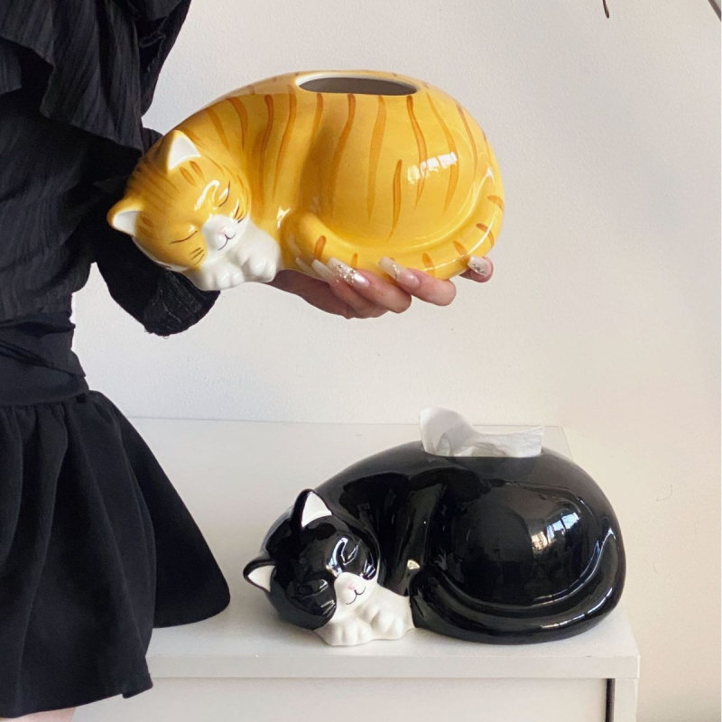 Керамична кутия за салфетки с котешки мотив, модерен минималистичен стил, многофункционален декоративен аксесоар за дневна.