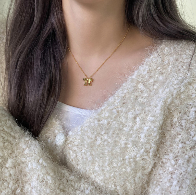 Masnis medálos nyaklánc, 925 ezüst, elektroplakolás, oldalsó lánc