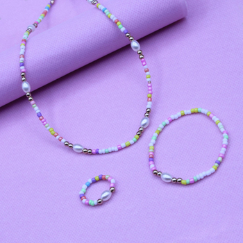 Детски комплект: колие и гривна с пеперудна висулка, оризови мъниста, ланец с топчета, пластмаса/смола, висулка от сплав, за деца 3–10 г