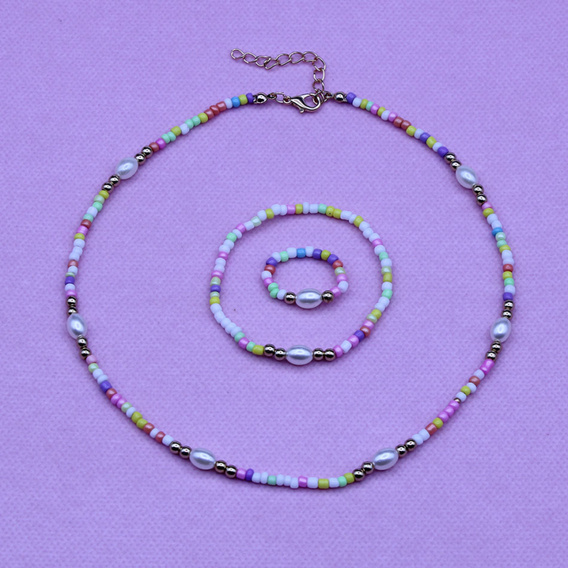 Детски комплект: колие и гривна с пеперудна висулка, оризови мъниста, ланец с топчета, пластмаса/смола, висулка от сплав, за деца 3–10 г