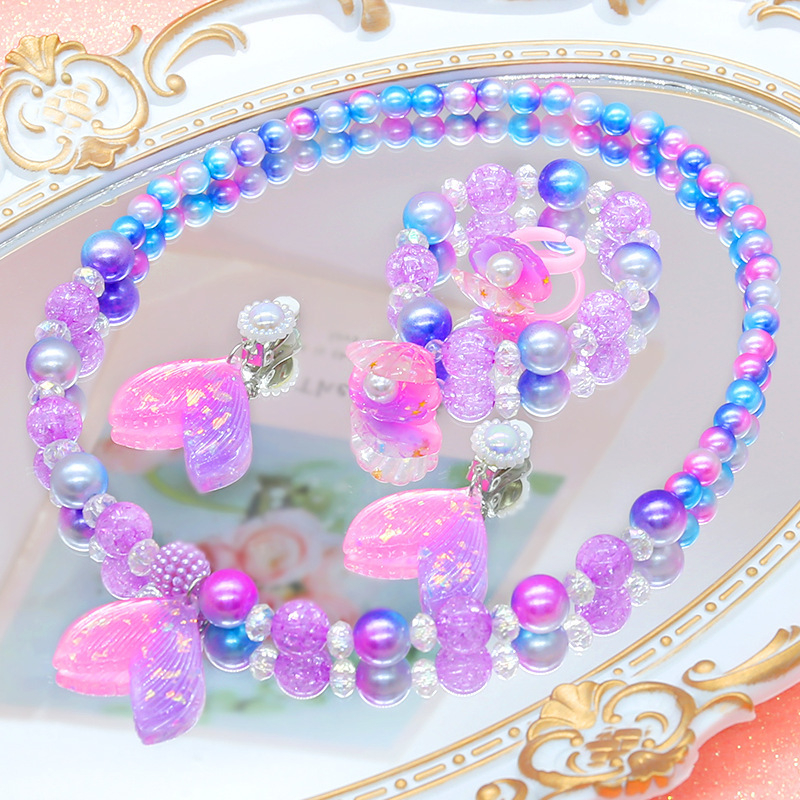 Комплект детски бижута: огърлица, пръстен и обеци с ракушка и опашка на русалка; материал пластмаса/смола; за деца; възраст 3–6, 6–10 и над 10 години; стартира пролет 2024