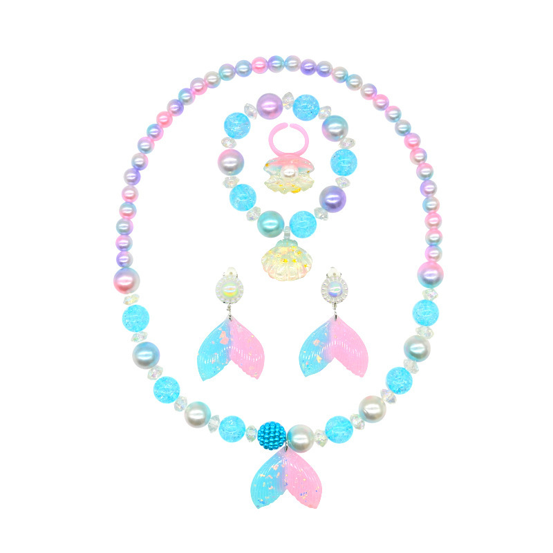 Комплект детски бижута: огърлица, пръстен и обеци с ракушка и опашка на русалка; материал пластмаса/смола; за деца; възраст 3–6, 6–10 и над 10 години; стартира пролет 2024