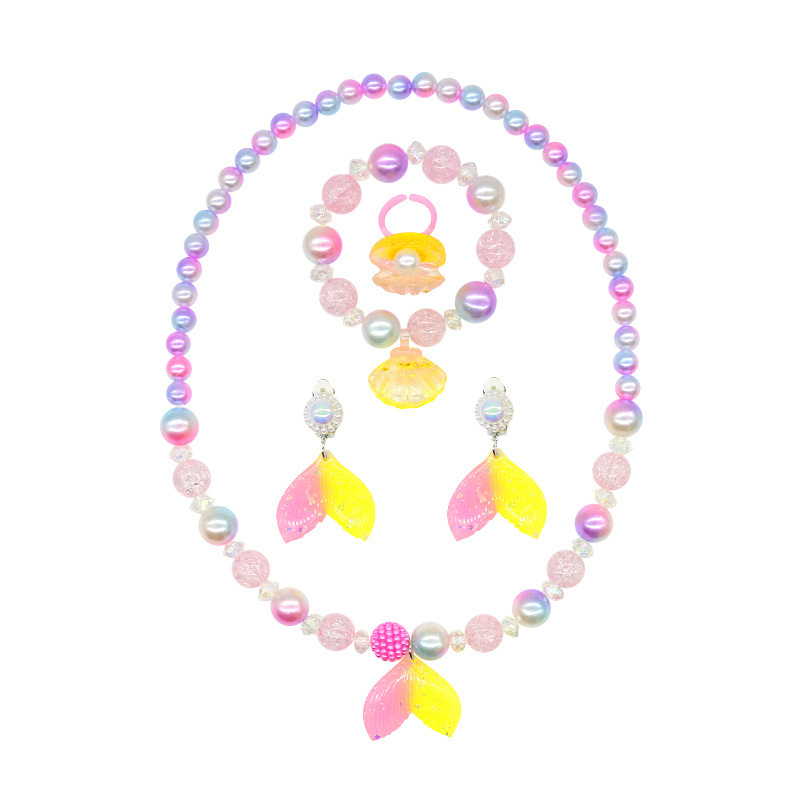 Комплект детски бижута: огърлица, пръстен и обеци с ракушка и опашка на русалка; материал пластмаса/смола; за деца; възраст 3–6, 6–10 и над 10 години; стартира пролет 2024