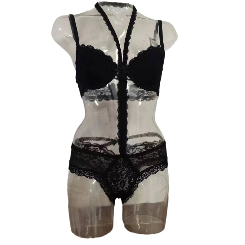 Σετ σουτιέν με halter λαιμό και αποσπώμενες τιράντες | 3/4 κύπελλα, λεπτά διαμορφωμένα | Δαντέλα πάνω σε νάιλον 80–90% | Πίσω κούμπωμα τριών σειρών, ρυθμιζόμενο