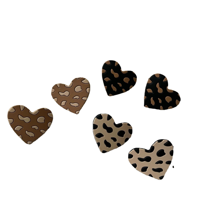 Σκουλαρίκια κορεατικού στυλ με γεωμετρικό σχέδιο καρδιάς για παιδιά, φινίρισμα βαφής με ψήσιμο, μέταλλο