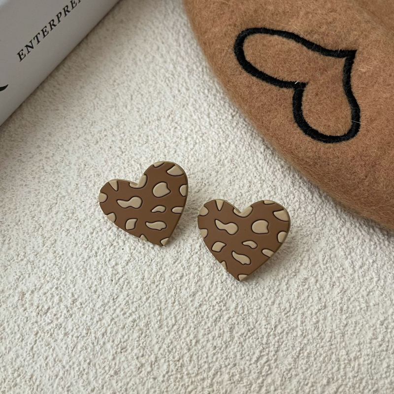 Σκουλαρίκια κορεατικού στυλ με γεωμετρικό σχέδιο καρδιάς για παιδιά, φινίρισμα βαφής με ψήσιμο, μέταλλο