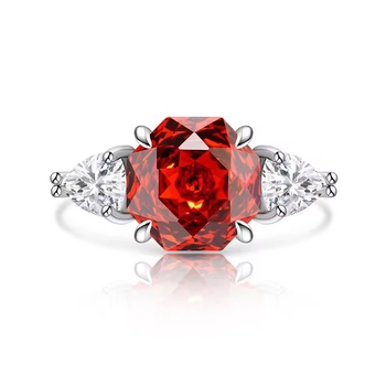 Ženski set nakita od cirkona: naušnice, ogrlica i narukvica; materijal: cirkon; privjesak od bakra s cirkonima; lanac u obliku O; trodijelni set.