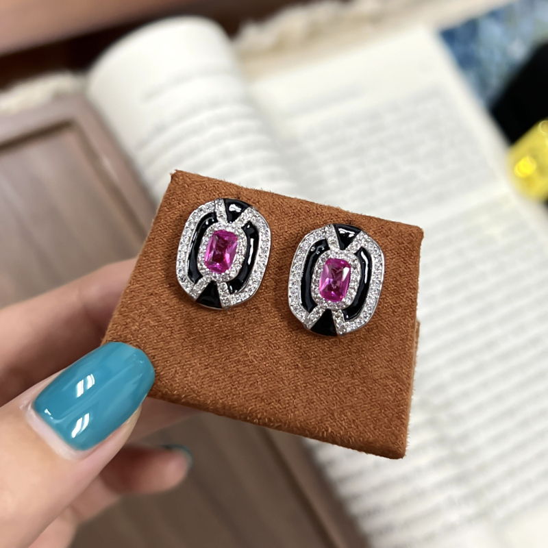 Buccellati-stil vintage set nakita: naušnice, ogrlica i prsten, elektroplatiranje, O‑lanac, privjesak od legure, motiv mačka/Snoopy