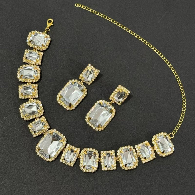 Komplet nakita: naušnice i ogrlica s rhinestones, elektroplirano završno obrađivanje, običan lanac, privjesak od rhinestones