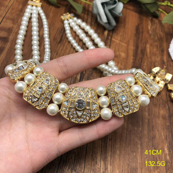 Set ogrlice i naušnica s perlama, vintage Hepburn stil, kamenje, dijamantna obrada, zlatno premazano, duljina ≤ 30 cm