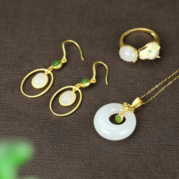 Set ogrlice: S925 srebro, elektroplatiranje, O-uzica, geometrijski privjesak s umjetnim kristalom, retro stil