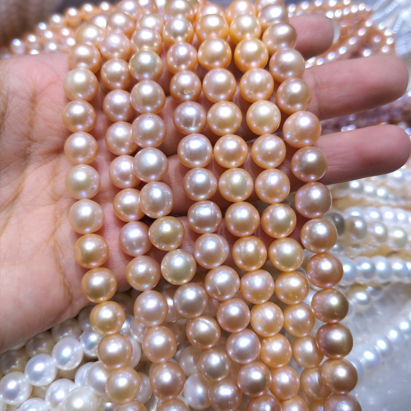 Lähedalt ümmargused mageveepärlid — Naked Stone stiil, Naked Pearls, Nothing kaubamärk