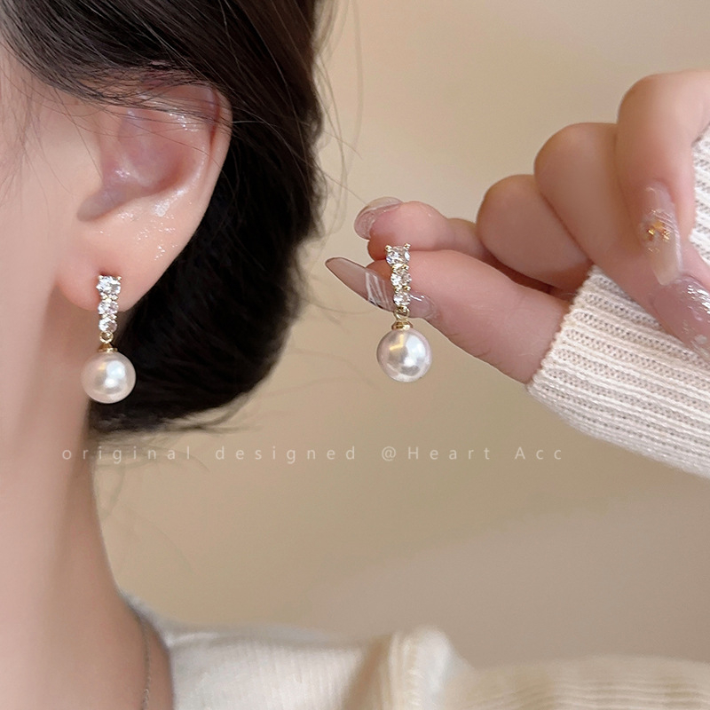 Geometrijski naušnice s perlom i dijamantom, 14k zlata post za uho, moderan stil