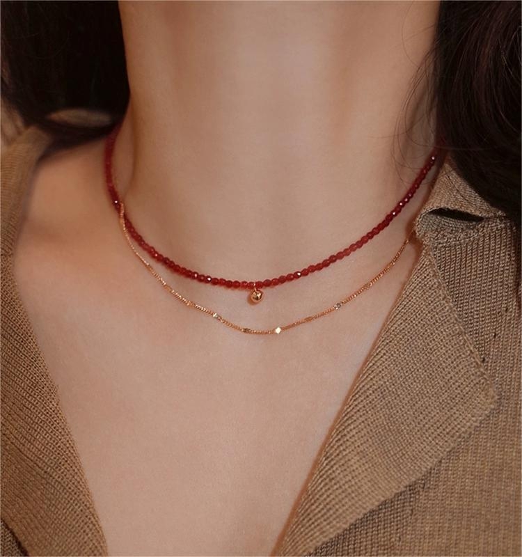 Ogrlica od achata s ručnom izradi, geometrijski stil, lanac tipa O, privjesak od majčine perlije, težina 20 g