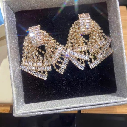 Cercei cu funda în formă de papion și design geometric, bază din cupru placat cu aur, electroplating, știft din argint 925, stil lux lejer