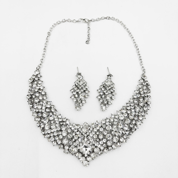 Vjenčani set nakita: naušnice i ogrlica; rhinestones kristali; legura; galvanizirano pokovavanje; lanac tipa O