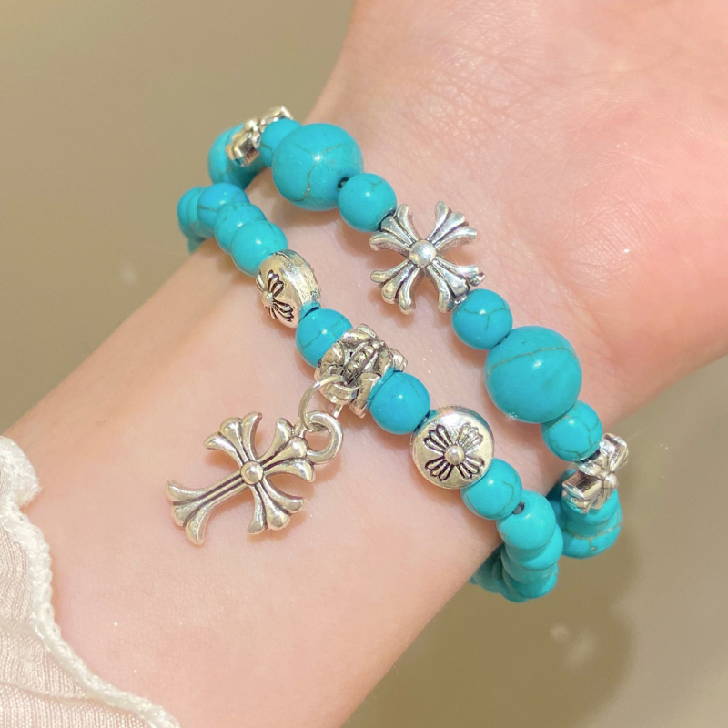 Гривна с тюркоаз и сплавни вставки от изкуствени камъни, винтидж стил, ръчна изработка