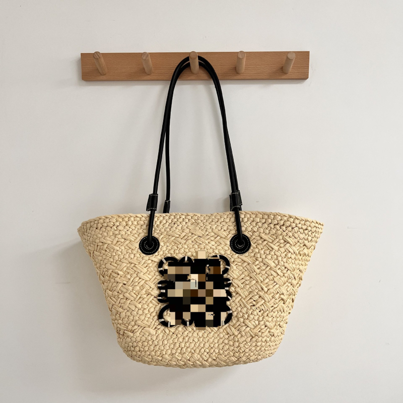 Válltáska papírral szőtt anyagból, városi letisztult stílus, dumpling alakú, nyitott tetejű, belső zseb a mobiltelefon számára