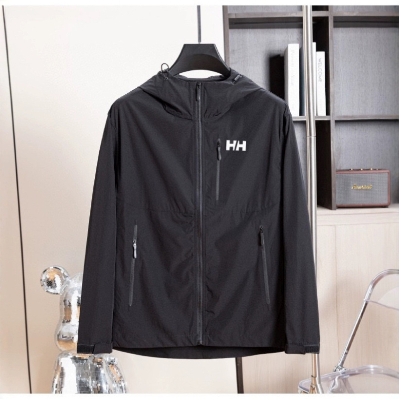 Kapucnis dzseki, UPF50+ napsugárzás elleni védelem, vékony poliészter, cipzáros zsebek, nyár 2025