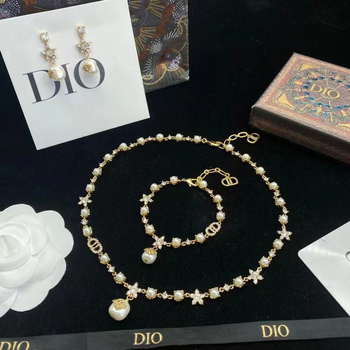Dijia 24 alfabetnih slova – besprijekorna izrada, zvjezdice, perle i dijamanti – set nakita: lančić, narukvica, naušnice s motivom pčele