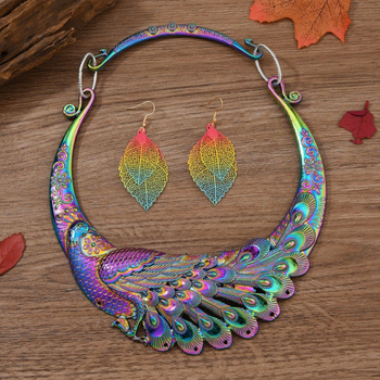 Σετ κολιέ και σκουλαρίκια από κράμα ψευδάργύρου, με στριφτή αλυσίδα, ηλεκτροπλατίωση, μενταγιόν με μοτίβο αστερισμού, εθνο-λαϊκό ρετρό στυλ, φθινοπωρινή έκδοση 2025