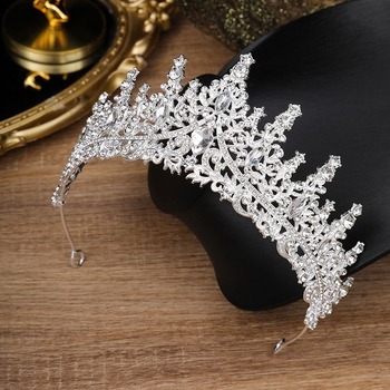 Vjenčana tiara od legure, čistoća K9, moderan ženski stil, elektroplatirani premaz, bijeli kristali