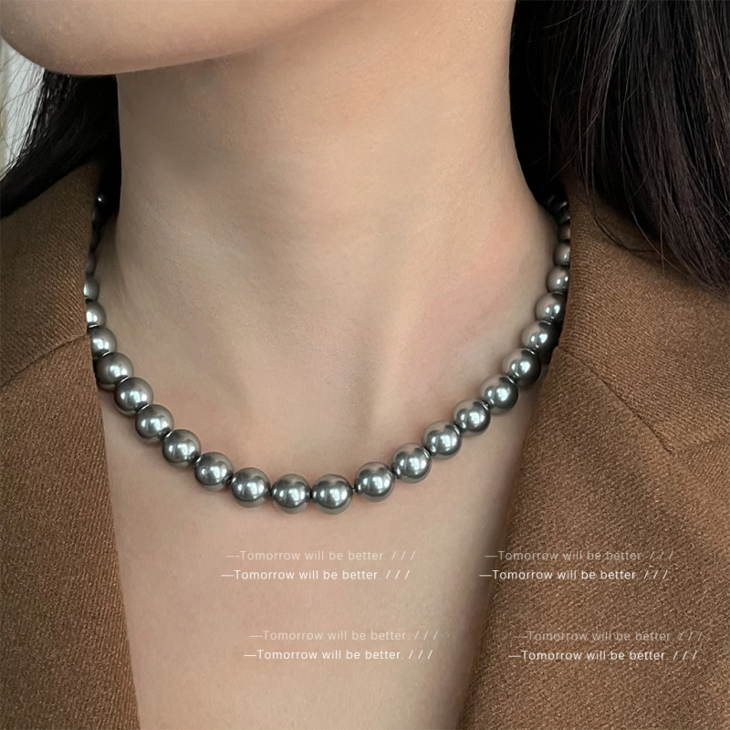 Mesterséges gyöngyökből készült nyaklánc üveggyöngy medállal — gyöngy lánc, U-alakú, geometrikus stílus, elektroplakolt felület