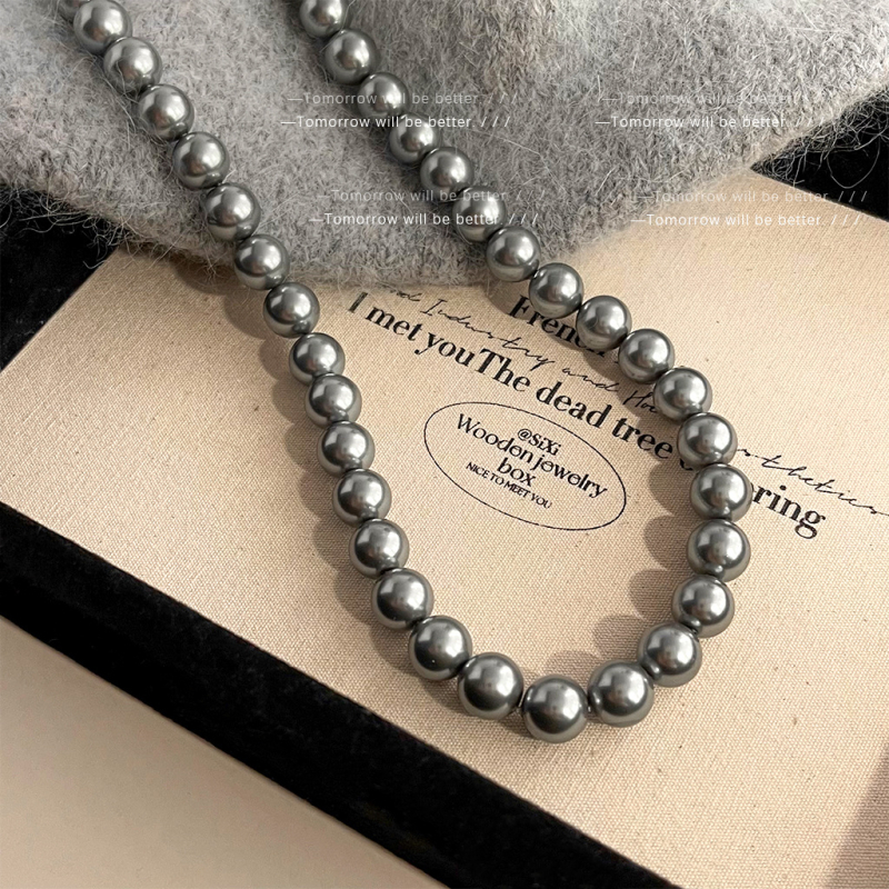 Mesterséges gyöngyökből készült nyaklánc üveggyöngy medállal — gyöngy lánc, U-alakú, geometrikus stílus, elektroplakolt felület