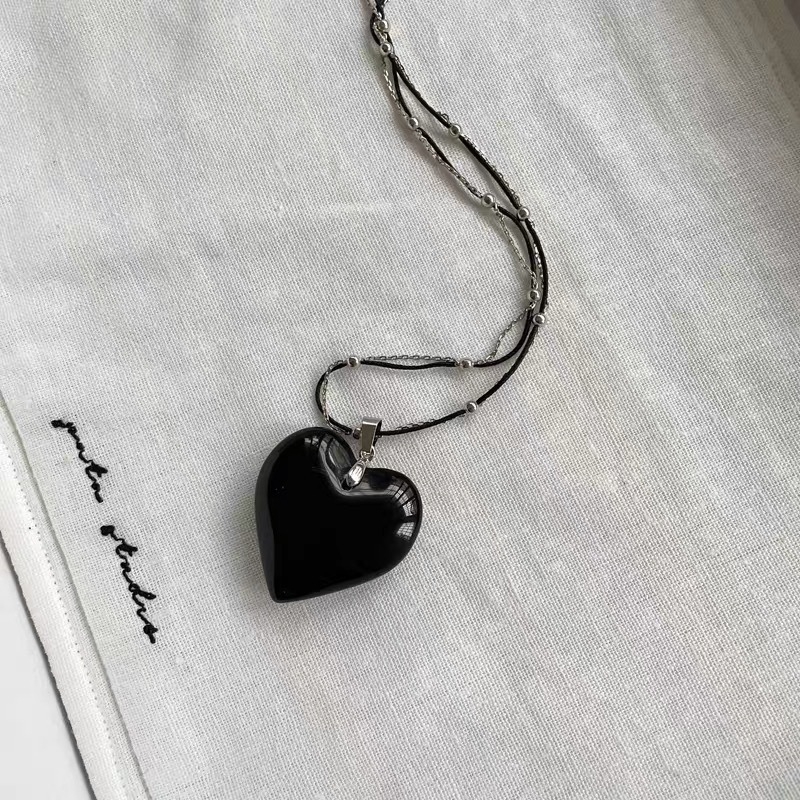 Colier cu pandantiv inimă, în stil INS coreean, transparent, lanț lung pentru pulovere (Material: aliaj; Pietre: Rhinestone; Cod produs: TO-7524; Primăvara 2025)