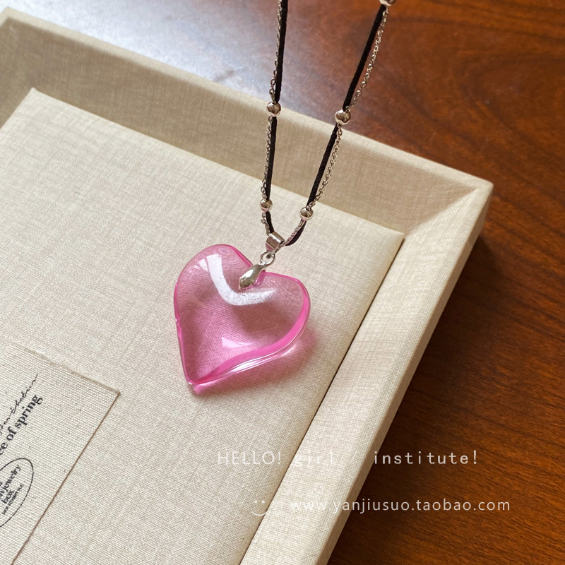 Colier cu pandantiv inimă în stil INS, aliaj, Rhinestones încrustate, tricot manual, To-7524, Primăvara 2025