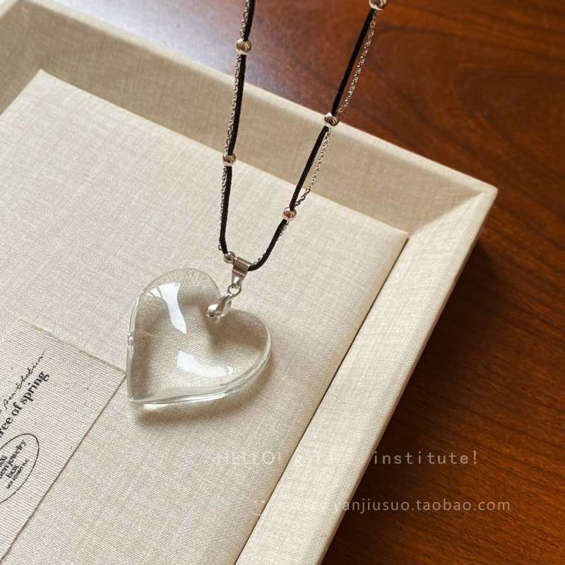 Colier cu pandantiv inimă în stil INS, aliaj, Rhinestones încrustate, tricot manual, To-7524, Primăvara 2025